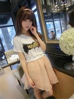 Kingboo taking a selfie