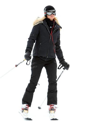 Paris Hilton enjoying a day in the mountains of Aspen December 18, 2012 