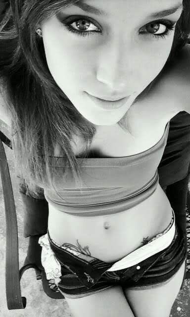 Malena Morgan taking a selfie