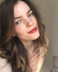 Kaley Ronayne taking a selfie