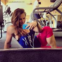 Linda Durbesson taking a selfie