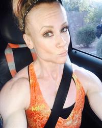 Amanda Michelle Folstad Ptak taking a selfie