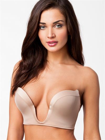 Amy Jackson in lingerie