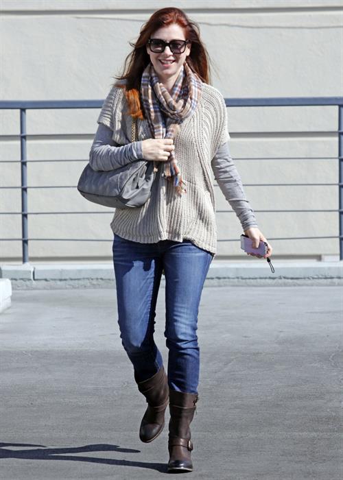 Alyson Hannigan running errands in Brentwood on November 05, 2011 