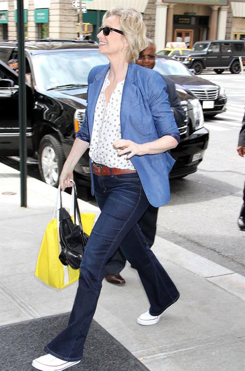 Jane Lynch in New York City (May 21, 2013) 