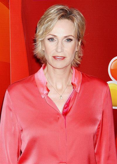Jane Lynch NBC Upfront Presentation Red Carpet Event (May 13, 2013) 