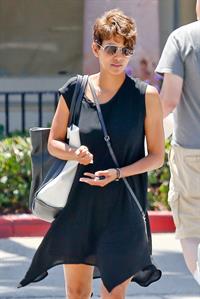 Halle Berry at local nail spa in Malibu August 12, 2014