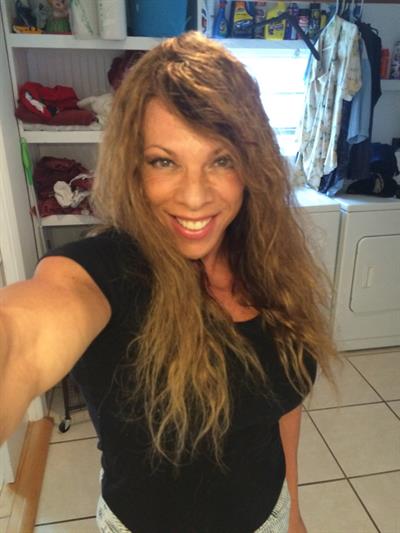 Sondra Faas taking a selfie