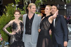 Charlize Theron and Kristen Stewart at the  Snow White And The Huntsman  World Premiere, May 14, 2012