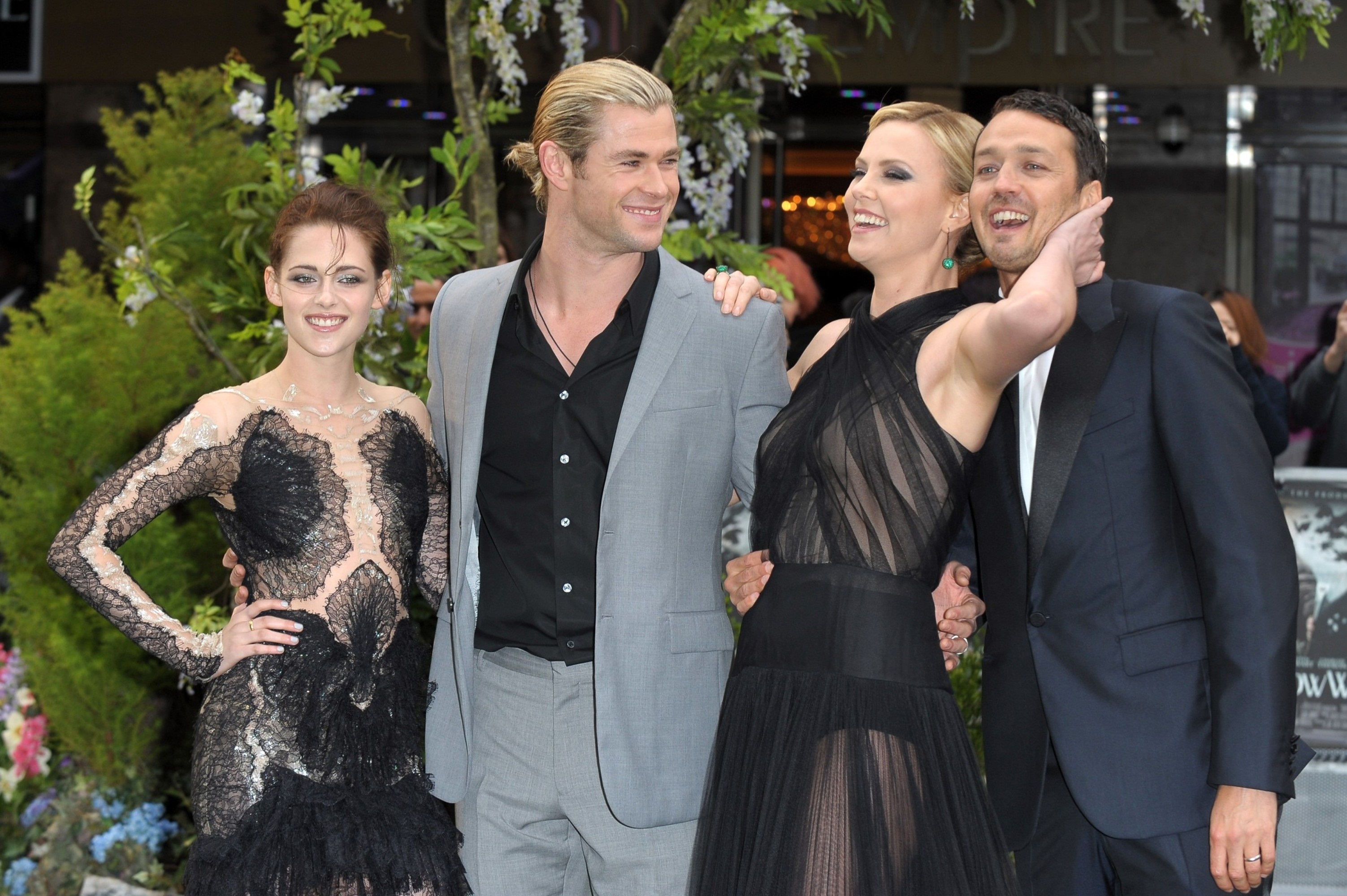 Charlize Theron Pictures Charlize Theron and Kristen Stewart at the  Snow White And The Huntsman  World Premiere, May 14, 2012