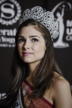 Olivia Culpo Visits Indonesia (Feb 7, 2013) 