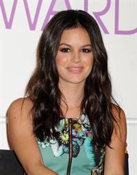 Rachel Bilson - 40th People’s Choice Awards Noms 11/5/13  