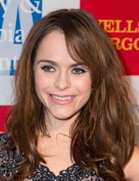 Taryn Manning L.A. Gay & Lesbian Center's 42nd Anniversary Vanguard Awards Gala (November 9, 2013) 