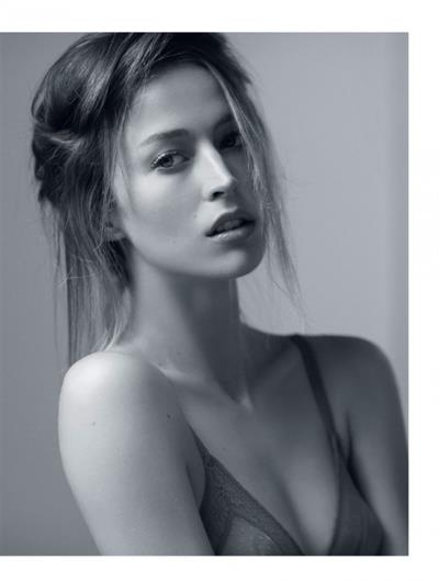 Raquel Zimmermann in lingerie