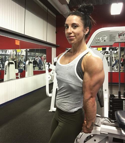 Chloe Sannito taking a selfie