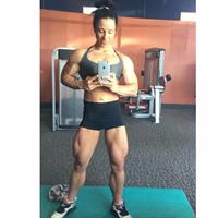 Chloe Sannito taking a selfie