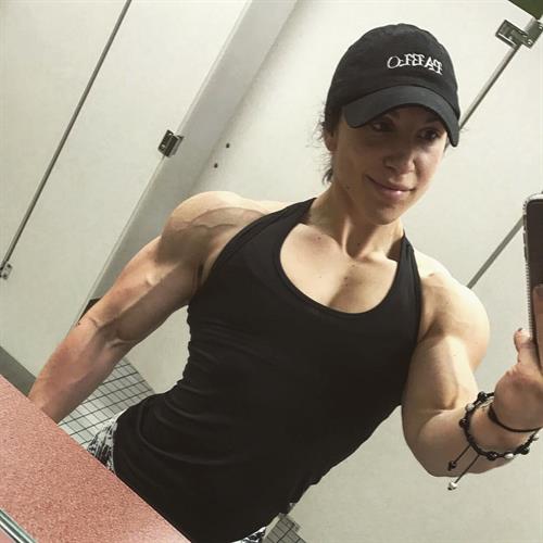 Chloe Sannito taking a selfie