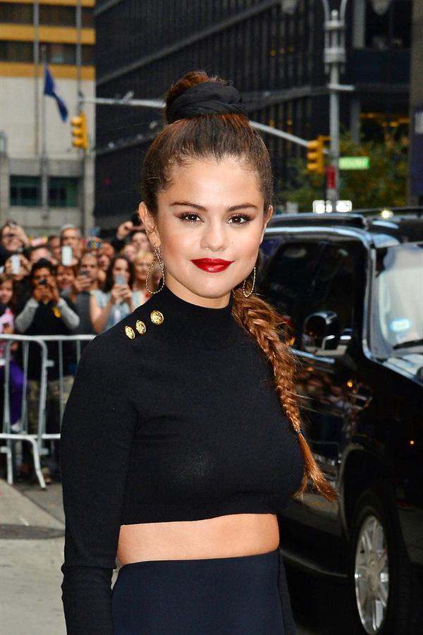 Selena Gomez –  Late Show with David Letterman  10/17/13  