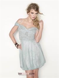 Taylor Swift - Glamour 2009/2010 by Matthias Vriens