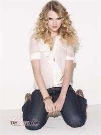 Taylor Swift - Glamour 2009/2010 by Matthias Vriens