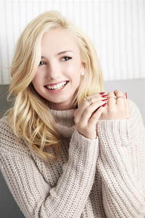 Peyton List – Portrait Session 2013  