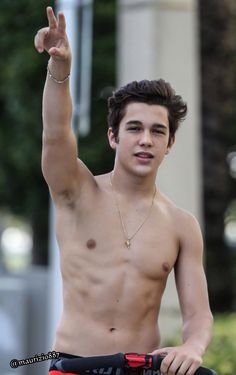 Austin Mahone