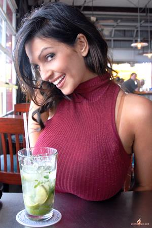 Denise Milani Snapshots - Clarigde