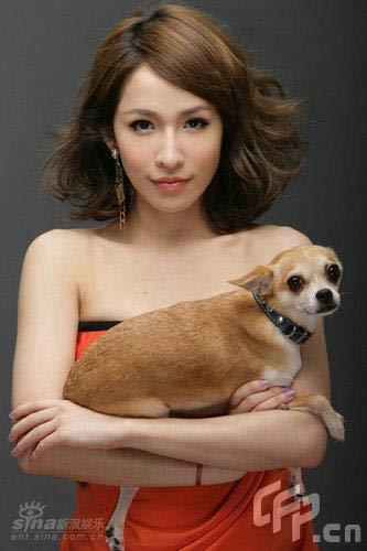 Elva Hsiao