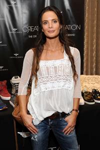 Gabrielle Anwar