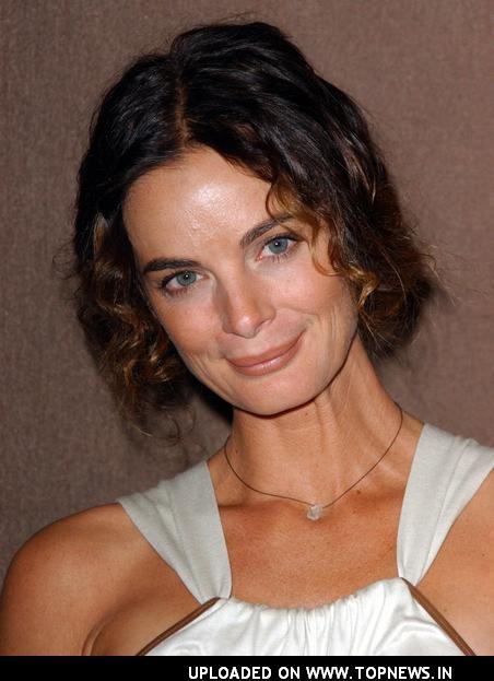 Gabrielle Anwar