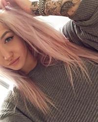 Rowan Cheshire taking a selfie