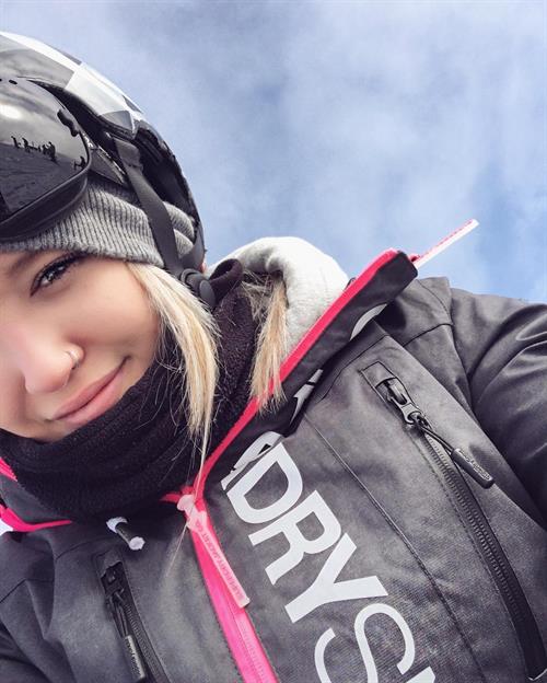 Rowan Cheshire taking a selfie