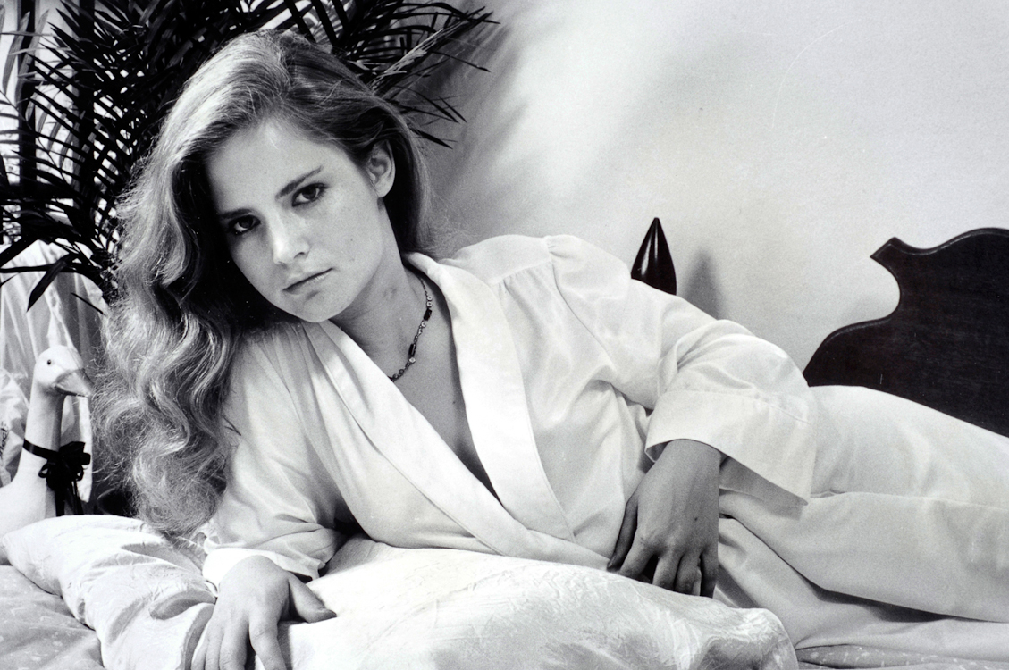 Jennifer Jason Leigh Pictures