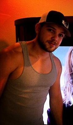 Max Thieriot