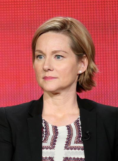 Laura Linney