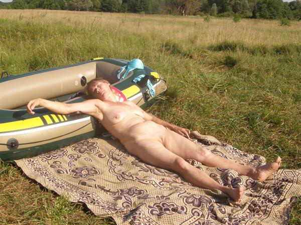 Elena - pussy and nipples