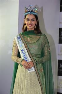 Manushi Chhillar
