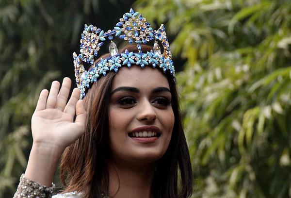 Manushi Chhillar