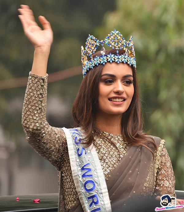 Manushi Chhillar