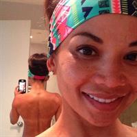 Noy Alexander taking a selfie