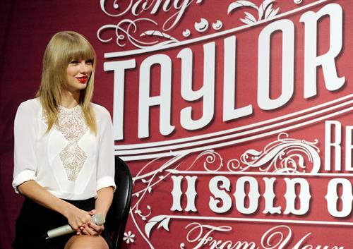 Taylor Swift 'Red' Tour Press Event in LA 8/20/13  