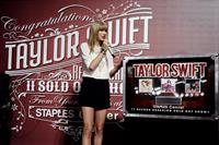 Taylor Swift 'Red' Tour Press Event in LA 8/20/13  