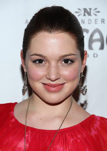 Jennifer Stone