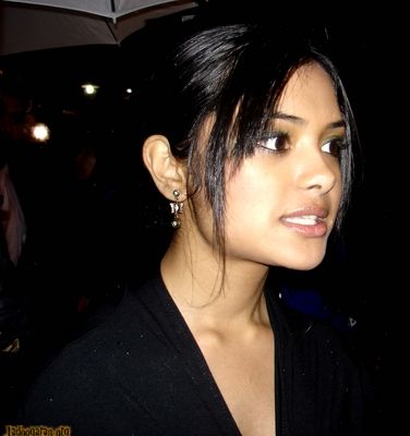 Afshan Azad