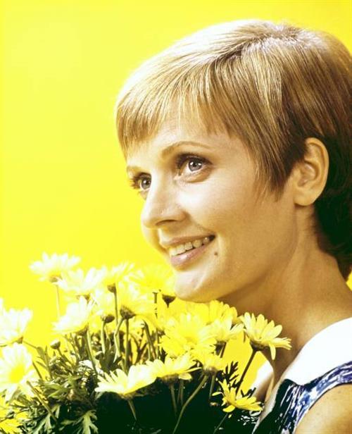 Florence Henderson