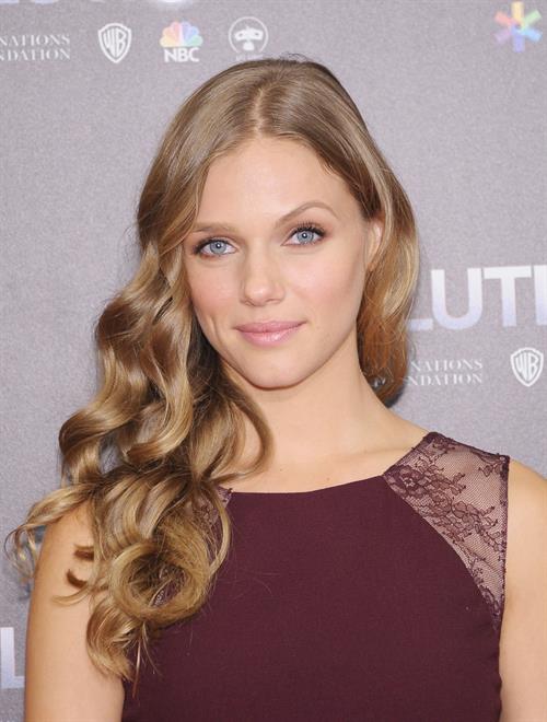 Tracy Spiridakos