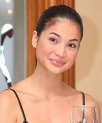 Anne Curtis