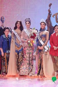 Demi-Leigh Nel-Peters