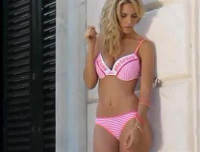 Luisana Lopilato in lingerie