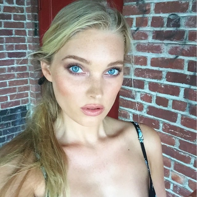 Elsa Hosk taking a selfie